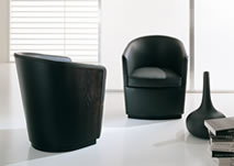 modern armchairs,lounge chairs,design armchairs,italian modern armchairs,contemporary armchairs